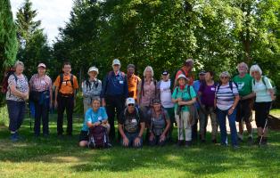 Gruppenfoto eine Wandergruppe der Bundeswandertage 2022 (Juni)